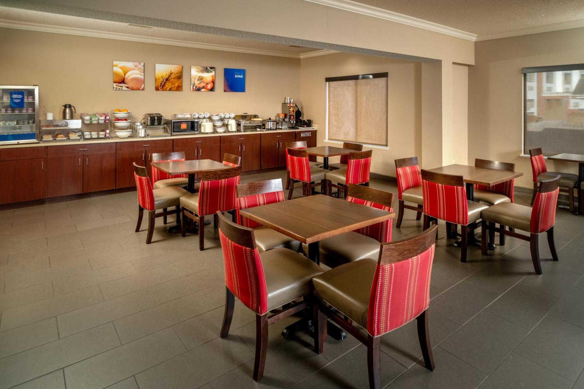 Comfort Suites Prestonsburg West Екстер'єр фото