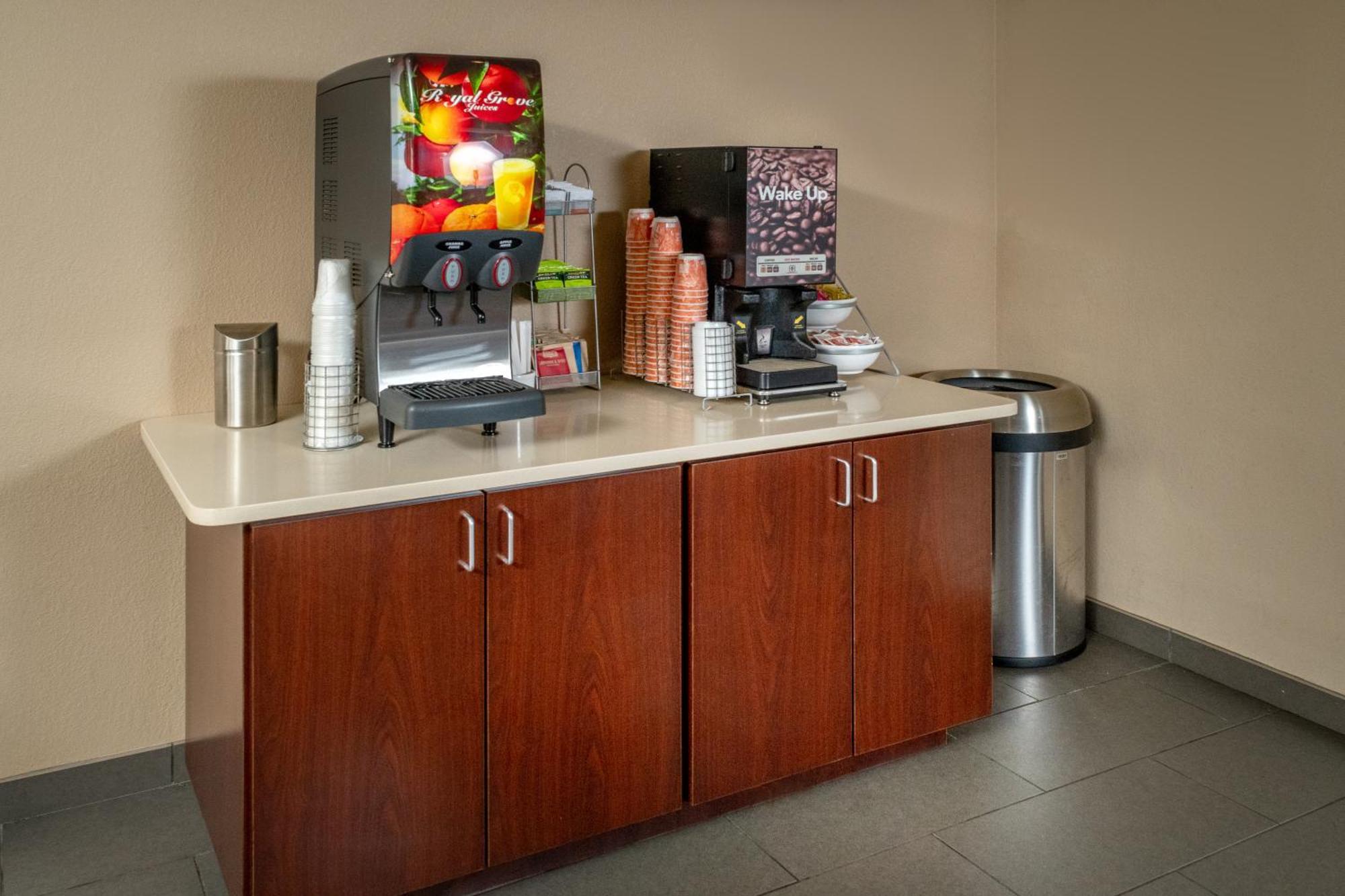 Comfort Suites Prestonsburg West Екстер'єр фото